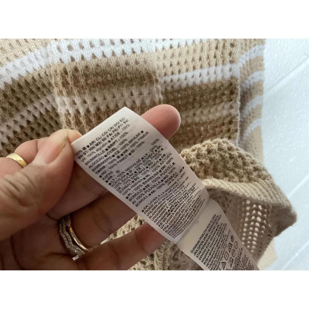< Gap Tan/White Striped Crochet Collared Sweater > - Picture 4 of 5